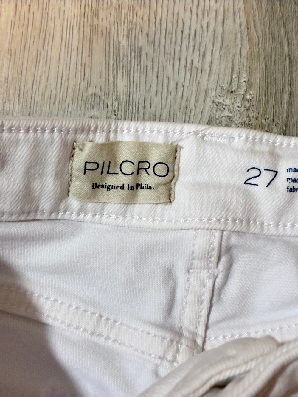 Pilcro White High-Rise Flare Jeans - Picture 4 of 9